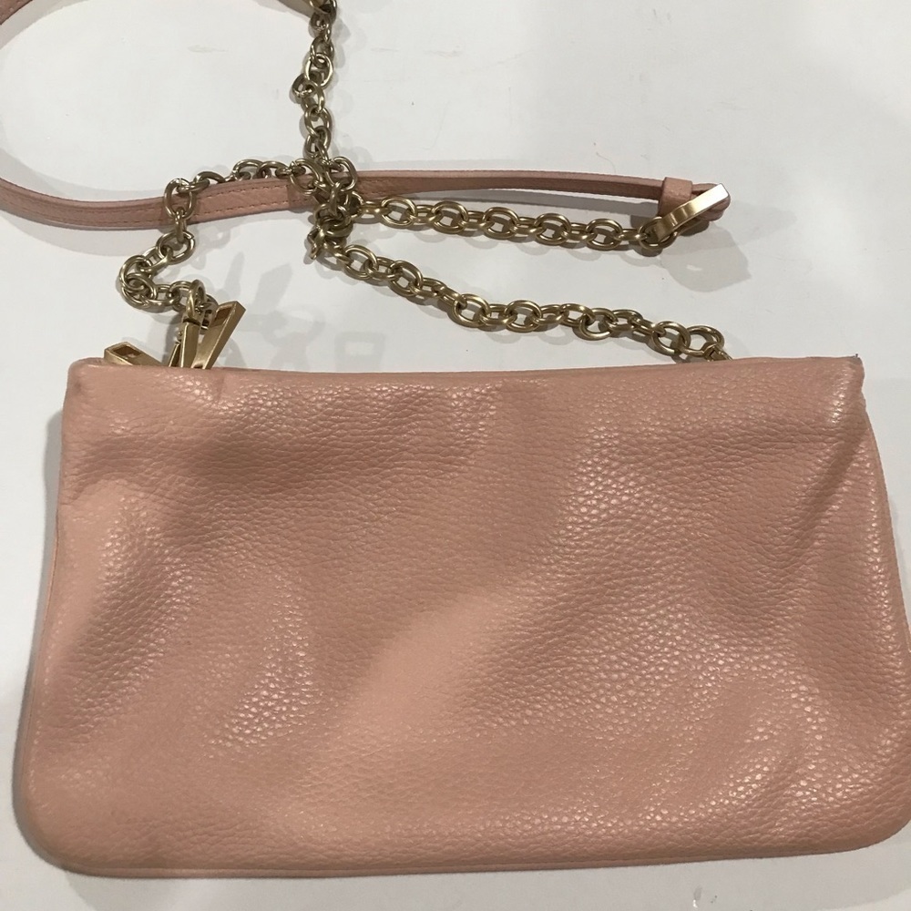 Ann Taylor Crossbody double zipper vegan leather peach neutral chain strap bag